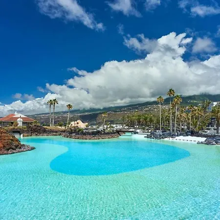 Palmeras Playa Studio: Pools, Beach, Sun & Shore Puerto de la Cruz (Tenerife)