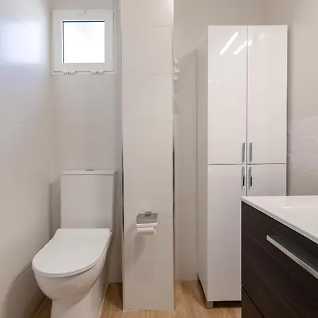 Apartamento Palmeras Playa Studio: Pools, Beach, Sun & Shore