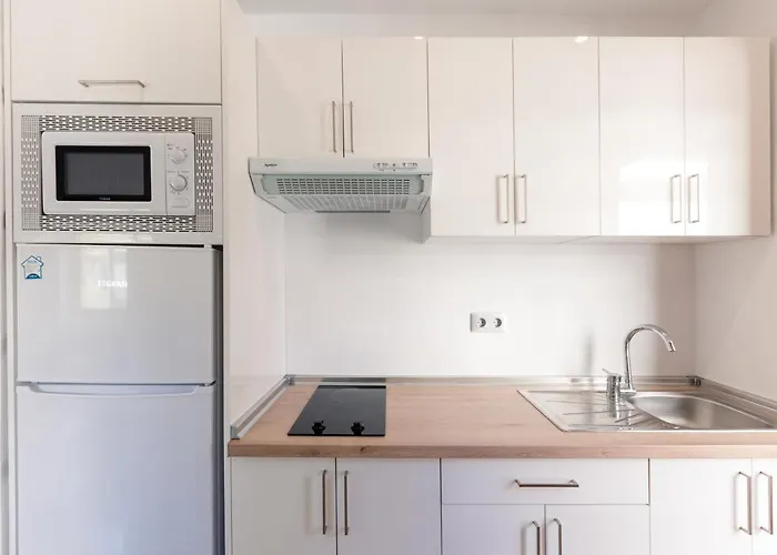 Palmeras Playa Studio: Pools, Beach, Sun & Shore *