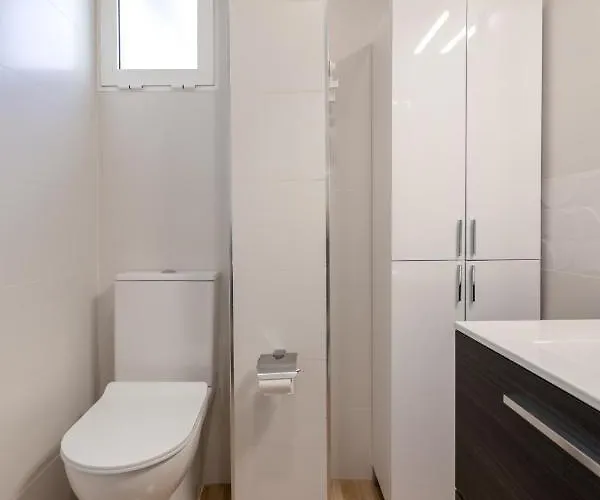 Apartamento Palmeras Playa Studio: Pools, Beach, Sun & Shore