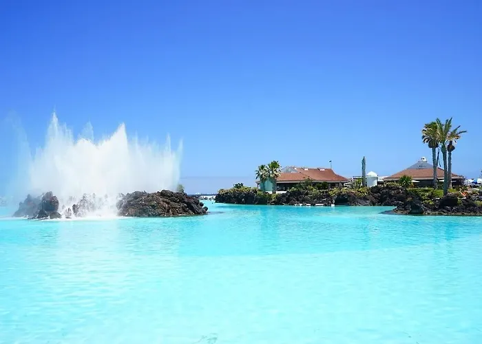 Palmeras Playa Studio: Pools, Beach, Sun & Shore Appartement