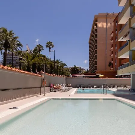 Apartment Palmeras Playa Studio: Pools, Beach, Sun & Shore Puerto de la Cruz (Tenerife)